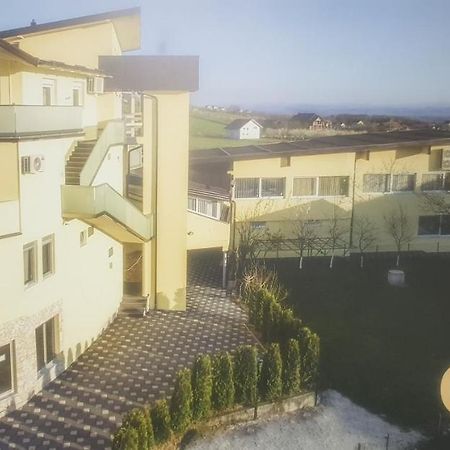 Gold Apartmani Kozarac Zewnętrze zdjęcie