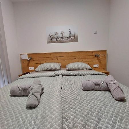 Gold Apartmani Kozarac Zewnętrze zdjęcie