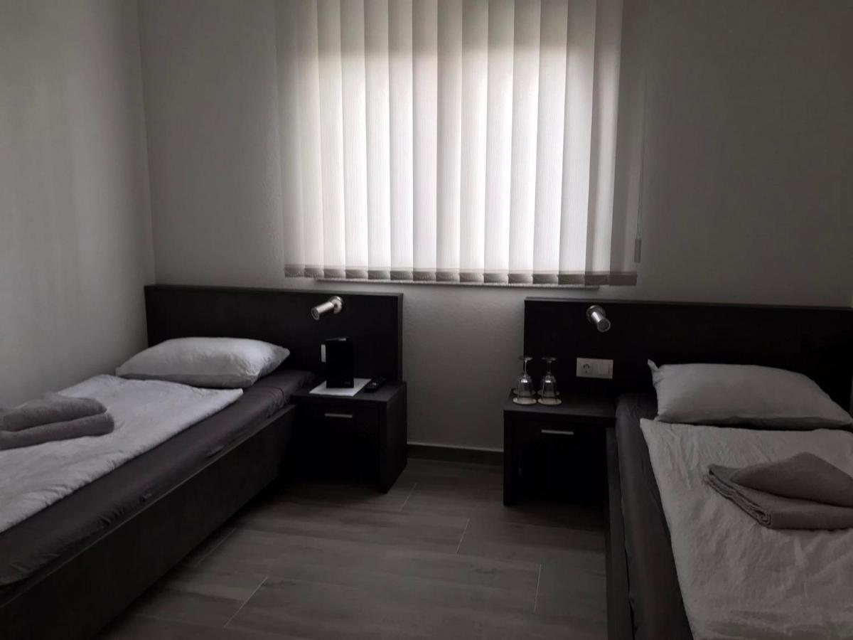 Gold Apartmani Kozarac Zewnętrze zdjęcie