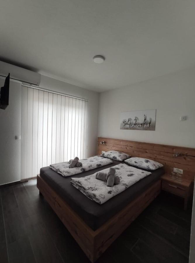 Gold Apartmani Kozarac Zewnętrze zdjęcie