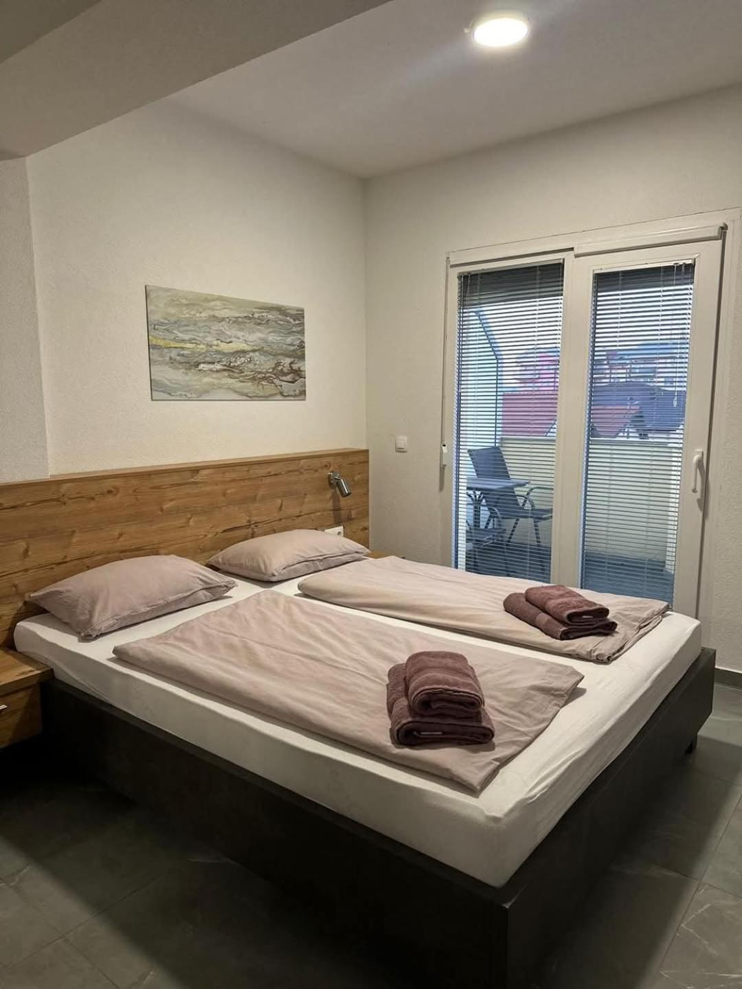 Gold Apartmani Kozarac Zewnętrze zdjęcie